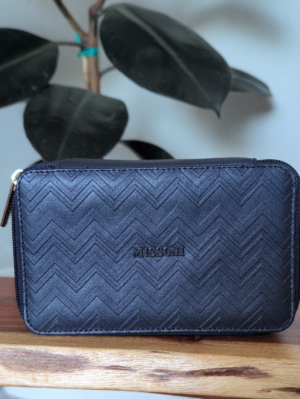 Missoni Exclusive Delta One Travel Case Pouch Blue Case Only Unused Missoni Exclusive Delta One Travel Case Pouch Blue Case Only Unused